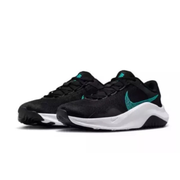 Nike Mens Legend Essential 3 NN Black Sz 14 DM1120-009 - Picture 1 of 7